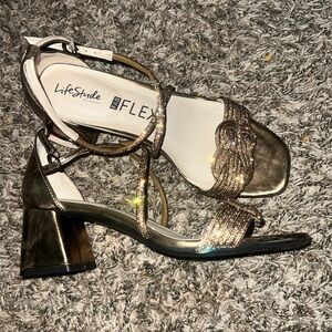 Life stride Captivate Dress Sandal bronze faux leather size 8.5w